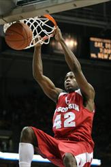 Photo of Alando Tucker